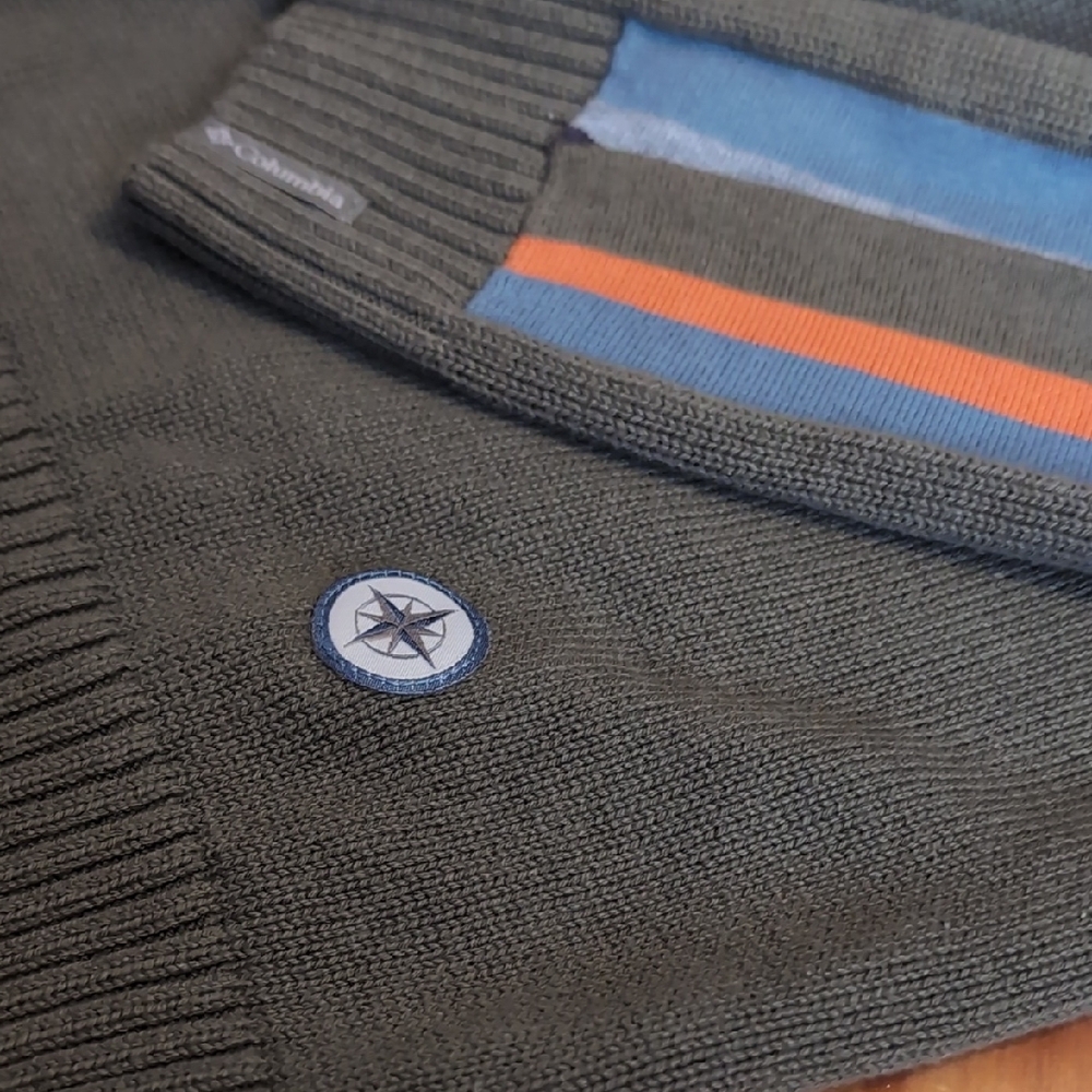 Columbia Men's Olive Cotton Sweater with Blue and Orange Accents - Picture 4 of 9